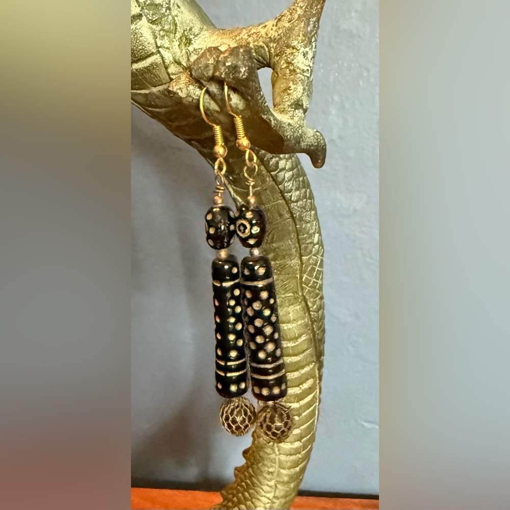 Elegant Black and Gold Earrings